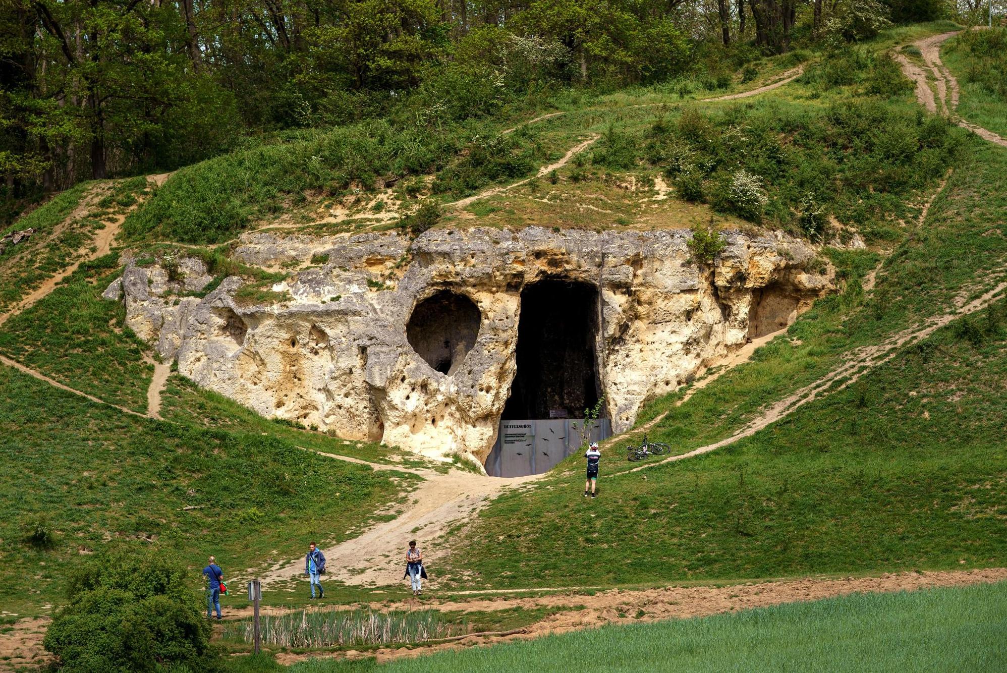 Natuurmonumenten Sluit Populaire Plekken Op Sint Pietersberg De