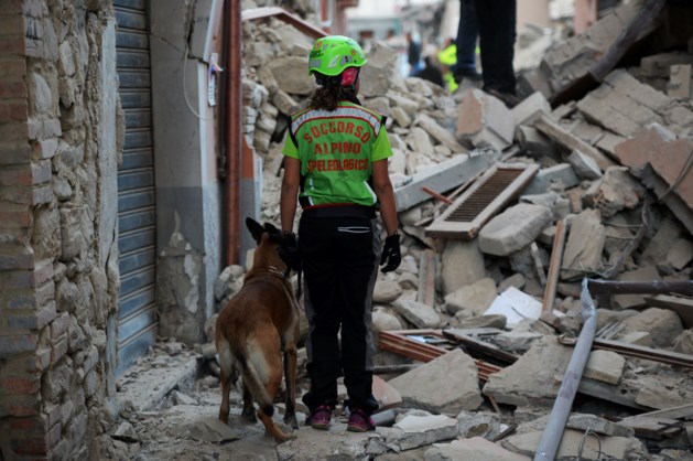 Wat weten we tot nu toe van de aardbeving in Italië? 
