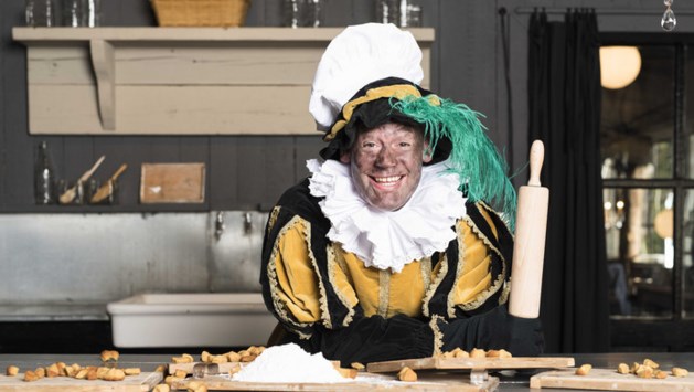 Protest tegenstanders Zwarte Piet bij intocht