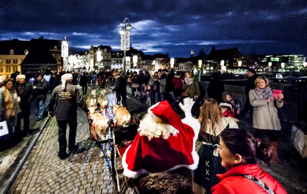 Maastricht verwelkomt de Kerstman net zo groots als de Sint