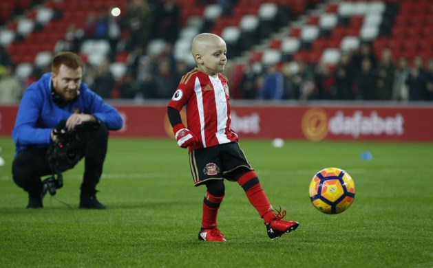 Kankerpatiëntje (5) maakt doelpunt van de maand in Premier League