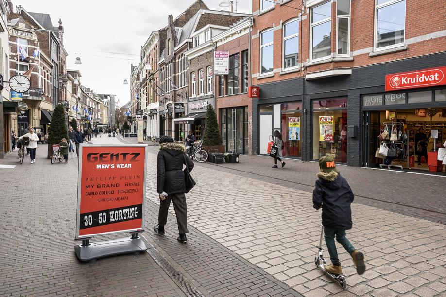 theater annuleren Clam Drie ton om 'PC Hooftstraat van Roermond' in oude glorie te ... - De  Limburger Mobile