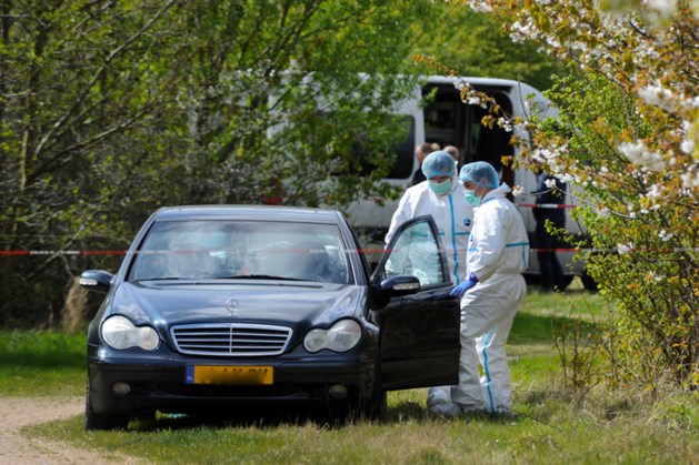 Man schoot vrouw dood en daarna zichzelf - De Limburger
