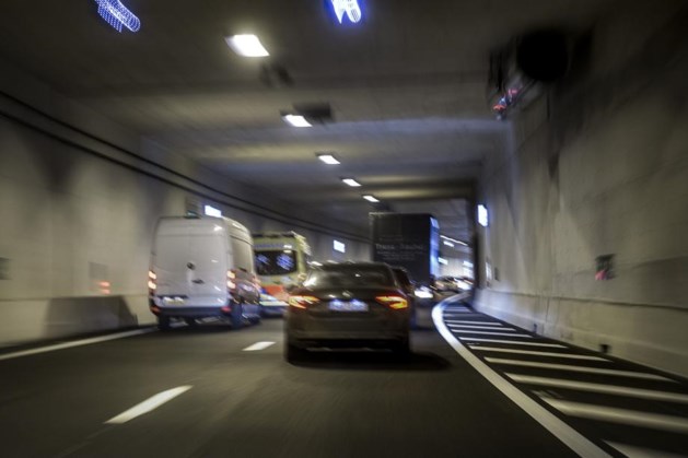 Slechts 3300 bekeuringen in eerste weken trajectcontrole A2-tunnel