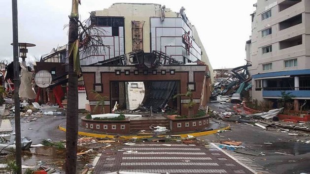 LIVE: Veertien doden in rampgebied en complete ravage op Sint Maarten