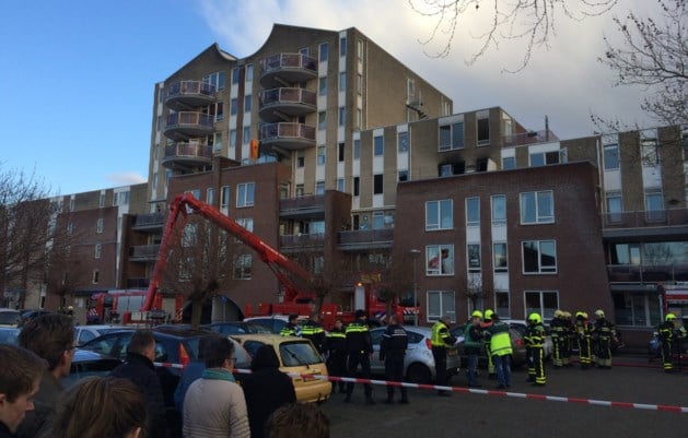 Zwaargewonde afgevoerd uit Venlose flatwoning