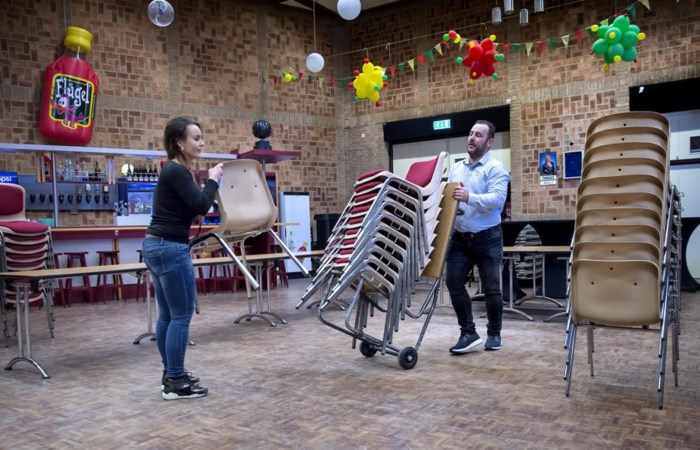 Multifunctioneel centrum op slot: 'We worden hier weggepest'