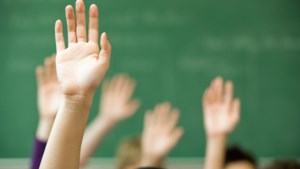 Leerlingen Porta Mosana starten petitie voor behoud leraren
