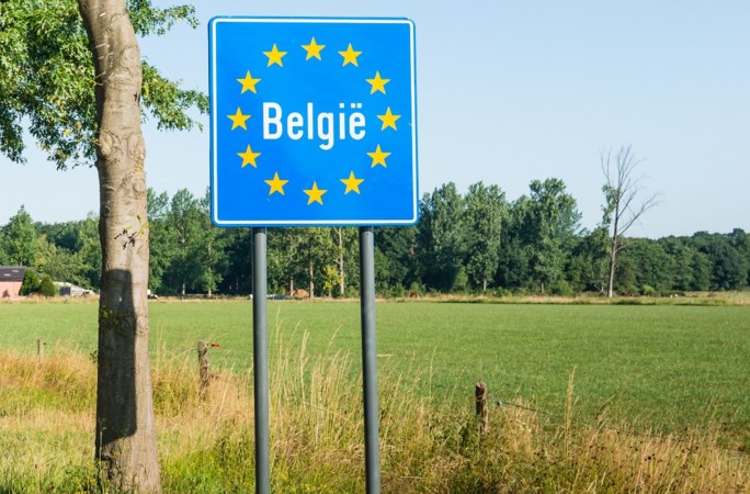 'Limburgers koesteren een haatliefde-verhouding met de grens'
