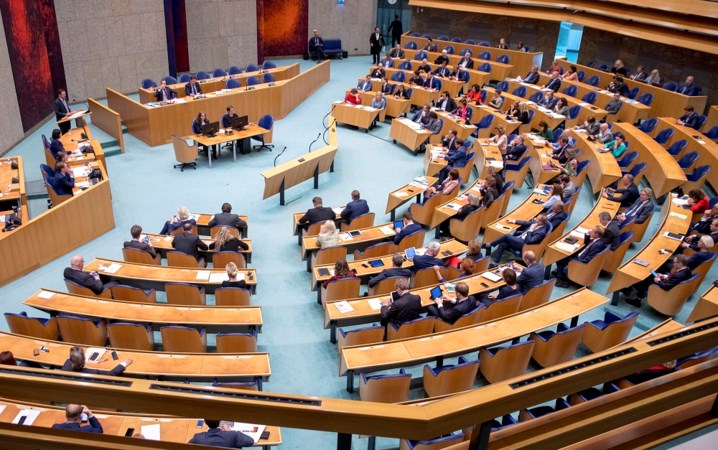 'Het gaat er nu om, wie het in de democratie voor het zeggen heeft'