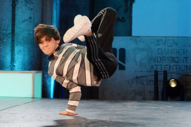 Lorenzo (12) blaast Time To Dance-jury weg met spectaculair optreden