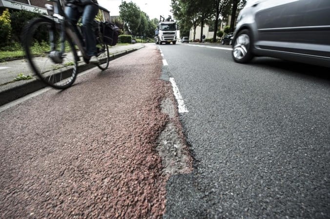 Linke soep op Provincialeweg in Limbricht