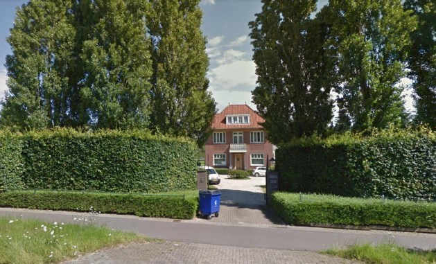Buurt is overlast vakantievilla zat, gemeente grijpt in