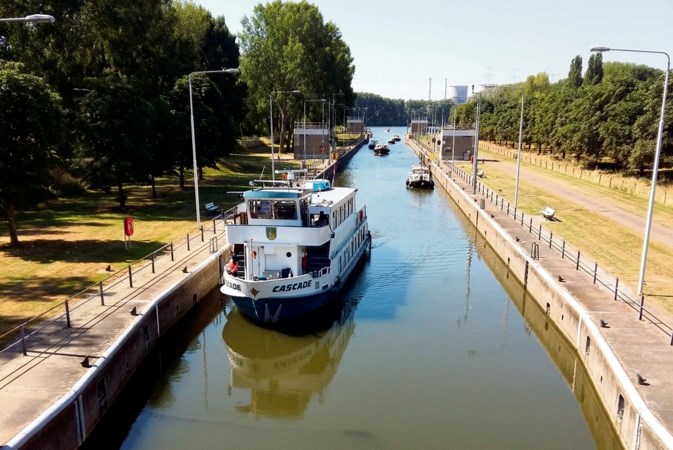 Dwars door Limburg 6: Roermond - Ell