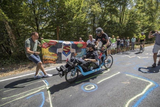 Dubbele inspanning bij Ironman: Mathon neemt Glenn op sleeptouw