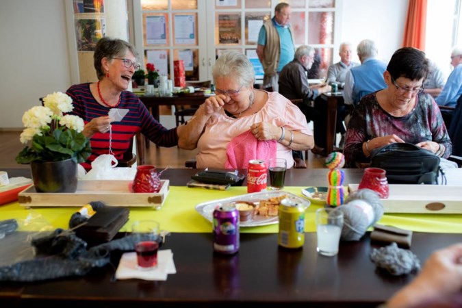 ‘Ideeënfabriek’ om eenzaamheid aan te pakken