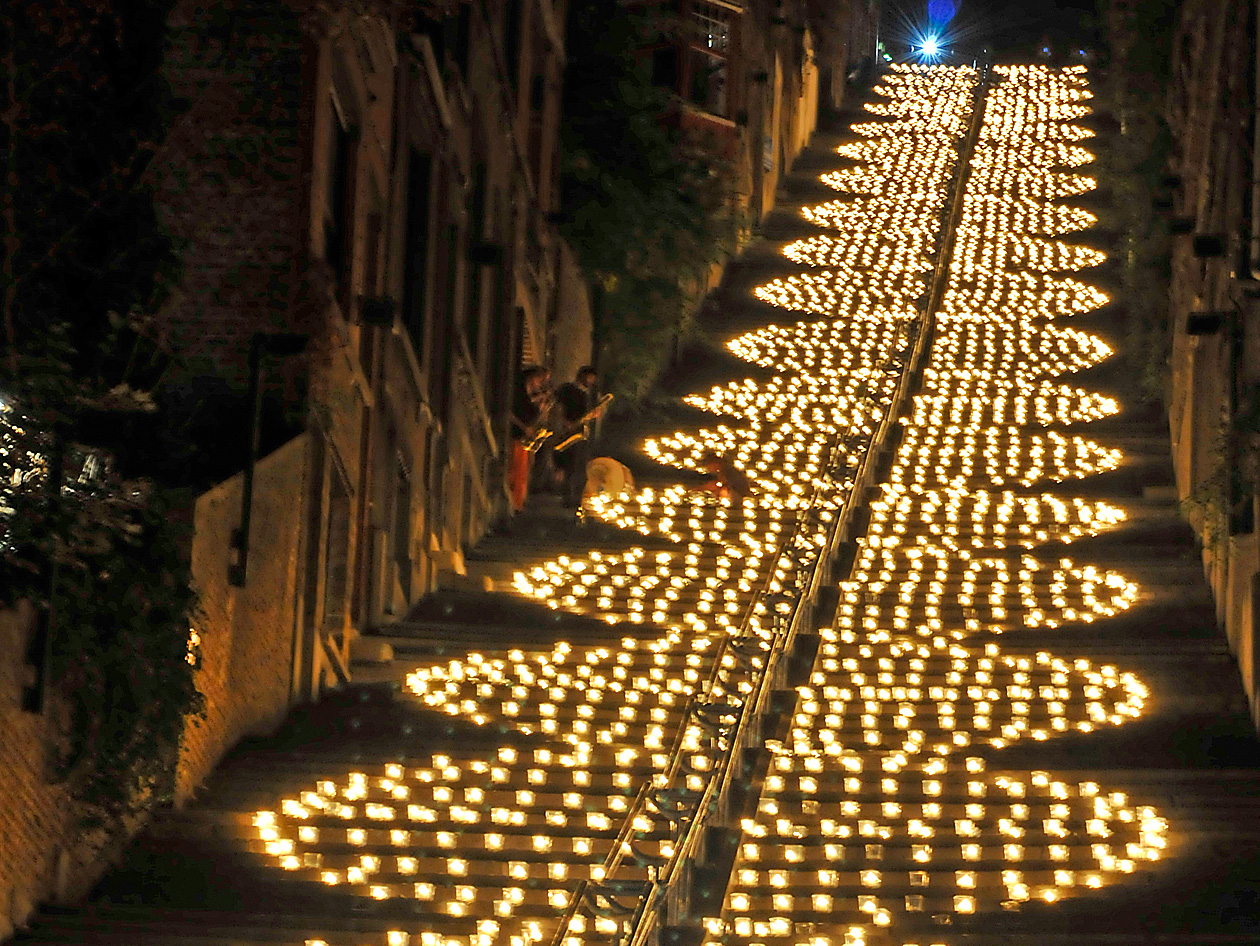 Feest van lichtjes in Luik - De Limburger