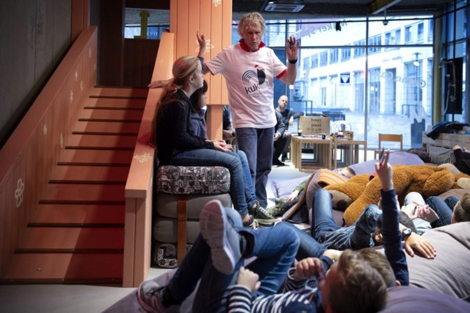 'Filosoferen op Kerkraadse kinderuniversiteit'