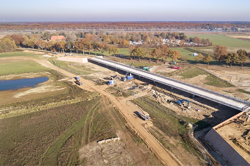 Naam gezocht voor nieuwe brug Ooijen - De Limburger