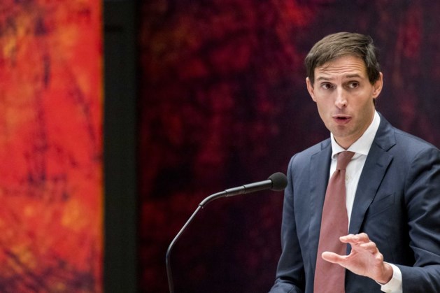 Minister Wopke Hoekstra in openbaar politiek café in Beek - De Limburger
