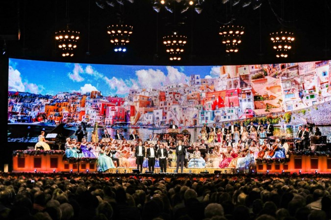 André Rieu laat fans zwijmelen én dansen in Ziggo Dome