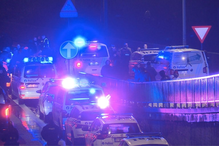Vrachtwagenchauffeur voortvluchtig na doodrijden demonstrant gele hesjes