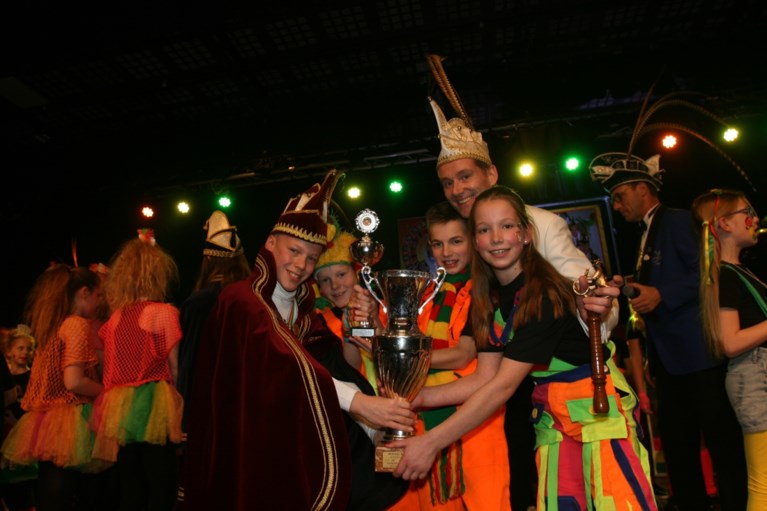 Réégenboog Dörskes en De Bastenbrouwers winnen de Kééj Knappe Kwéékmiddig