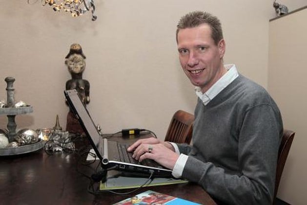 Kinderboekenschrijver Gerard van Gemert bezoekt Leeswinkel D... - De