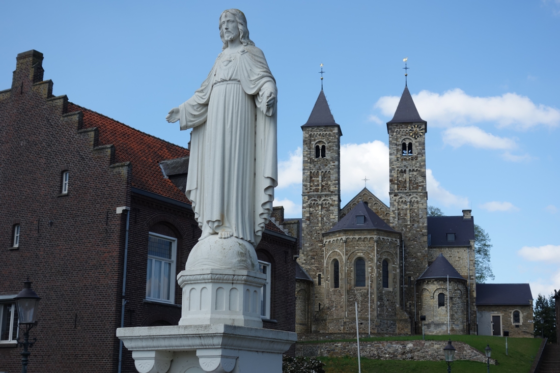 Passieconcert in basiliek Sint Odiliënberg - De Limburger