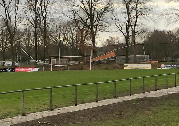 Honderden meldingen van stormschade in Limburg