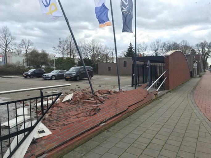 Honderden meldingen van stormschade in Limburg