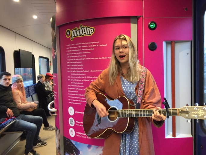 Pinkpop-jubileumexpress onderweg naar Amsterdam