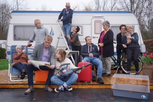 Kiek Mer speelt blijspel 'Bingo oppe camping' - De Limburger