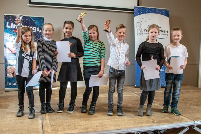 Geboren Poolse declameert in Weerter dialect