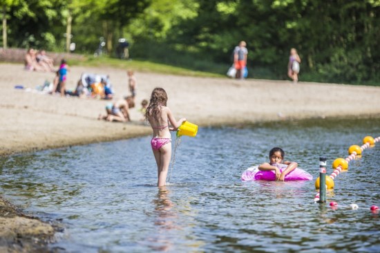 Strandbad Kasteelse Bossen Is Open De Limburger Mobile