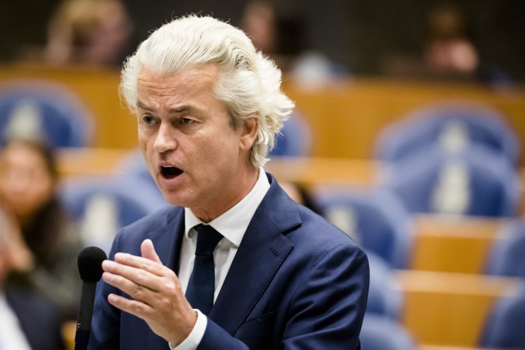 Staatssecretaris Harbers treedt af na fouten met asielcijfers
