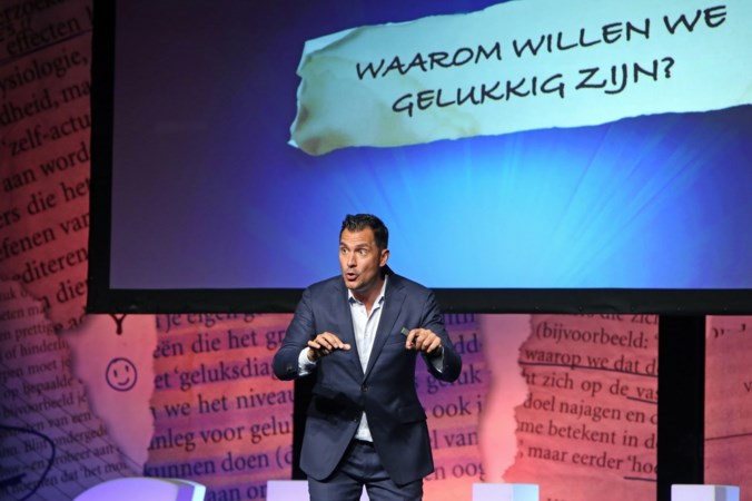 Guido Weijers geeft lessen in geluk, maar noem het geen cabaret