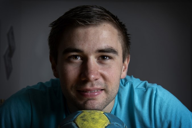 Handballer Luc Steins: ‘Ik speel al twee jaar met de handrem erop’