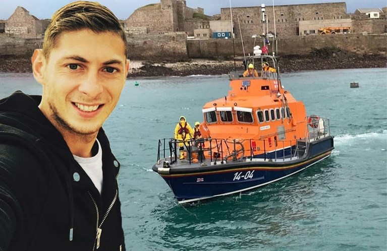 Aangehouden man in onderzoek naar dood van Emiliano Sala blijkt ‘spookpiloot’ te zijn