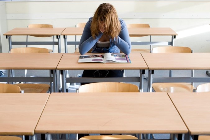 ‘Liefde voor lezen wordt er bij jongeren nu uit geramd’