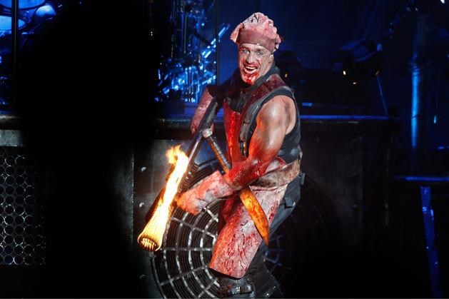 Immens populaire shockrock van Rammstein: nauwelijks op de radio, uitverkochte Kuip