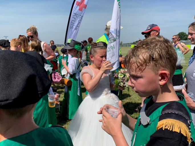 Bloedheet Kinjer OLS in de zon