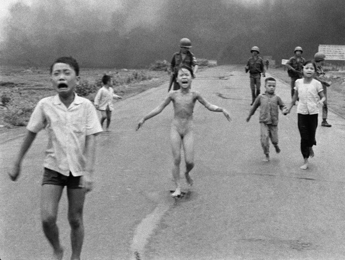 Trieste foto van verdronken vader en dochter schokt de wereld