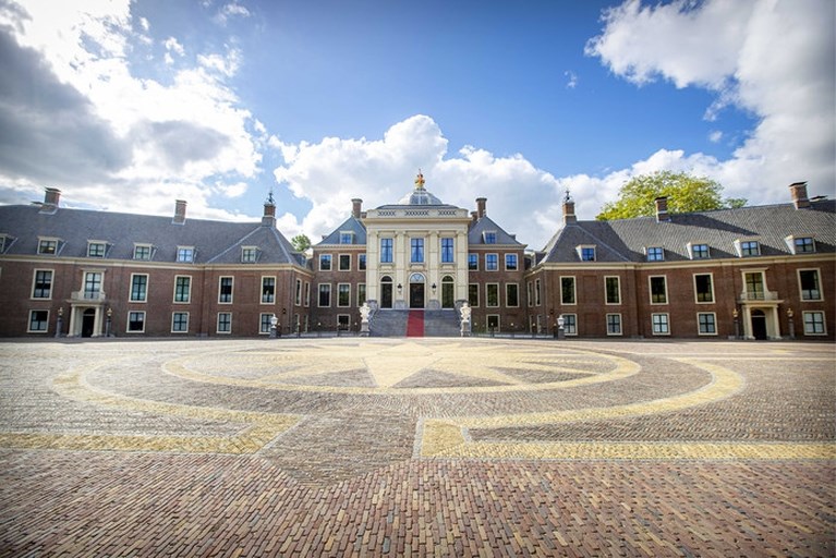 Video: Zo ziet het gerenoveerde paleis van koning Willem-Alexander eruit