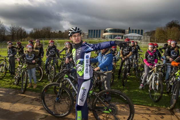 Mountainbiker Milan Vader écht sprakeloos na EK-brons - De ...