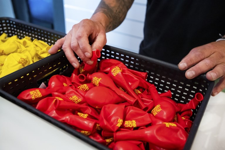 Geen lange rijen klanten bij opening lachgaswinkel in Venray