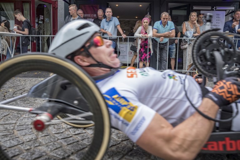 ‘Max Verstappen van het handbiken’ wint voor eigen publiek in Heerlen