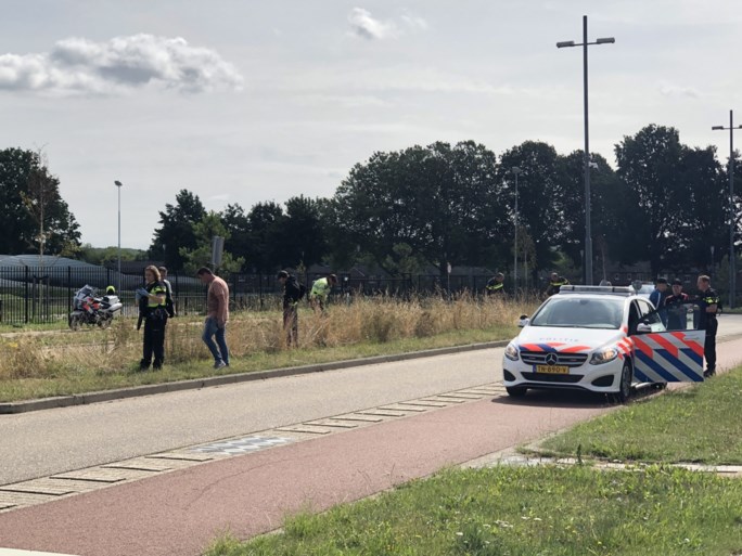 Video: Man aangevallen met steekwapen en knuppel bij Fortuna stadion in Sittard