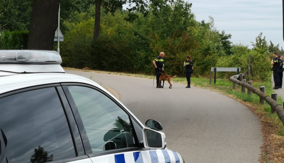 Politie Zet Helikopter En Speurhonden In Bij Zoektocht Naar ... - De ...