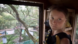 Jonge klimaatactiviste Greta Thunberg schrikt van bruinkoolmijn en Hambacher Forst